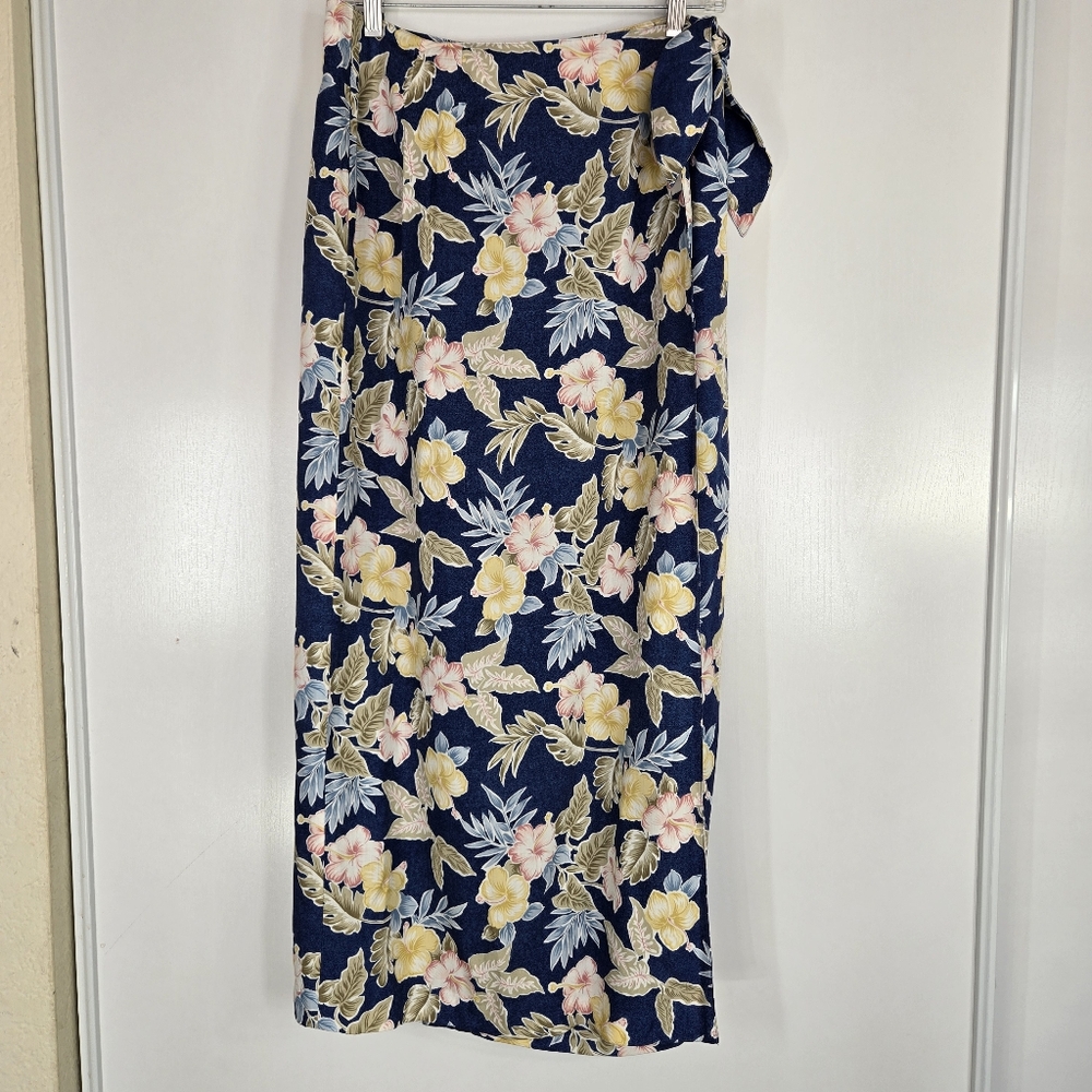 Charter club  Tropical Blue Floral Print Lined True Wrap Skirt Size 14 Beach Vtg
